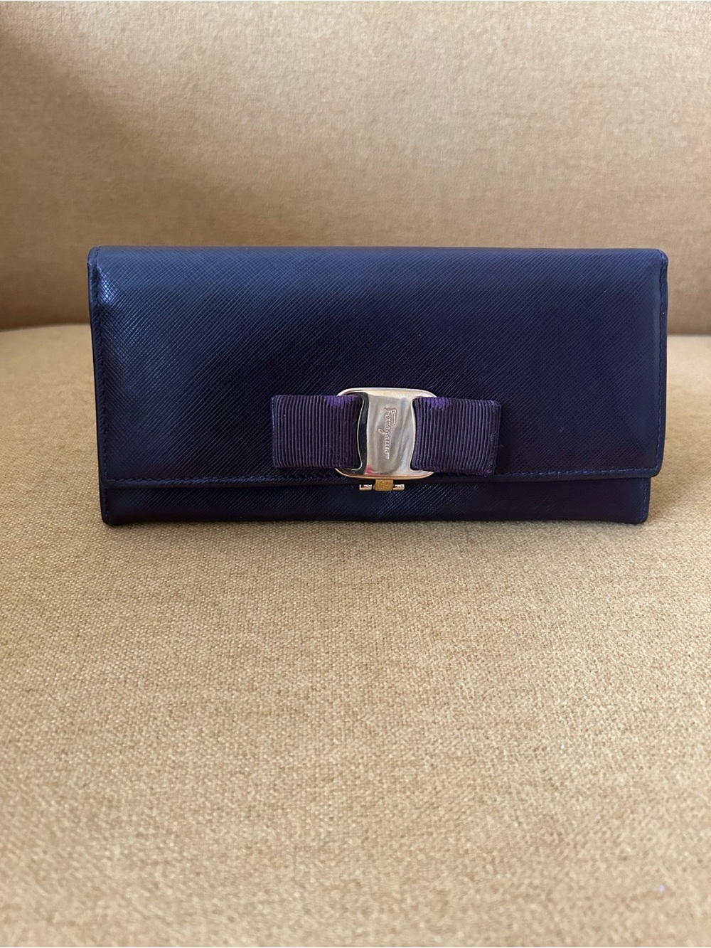 Salvatore Ferragamo Bow Leather Continental Wallet